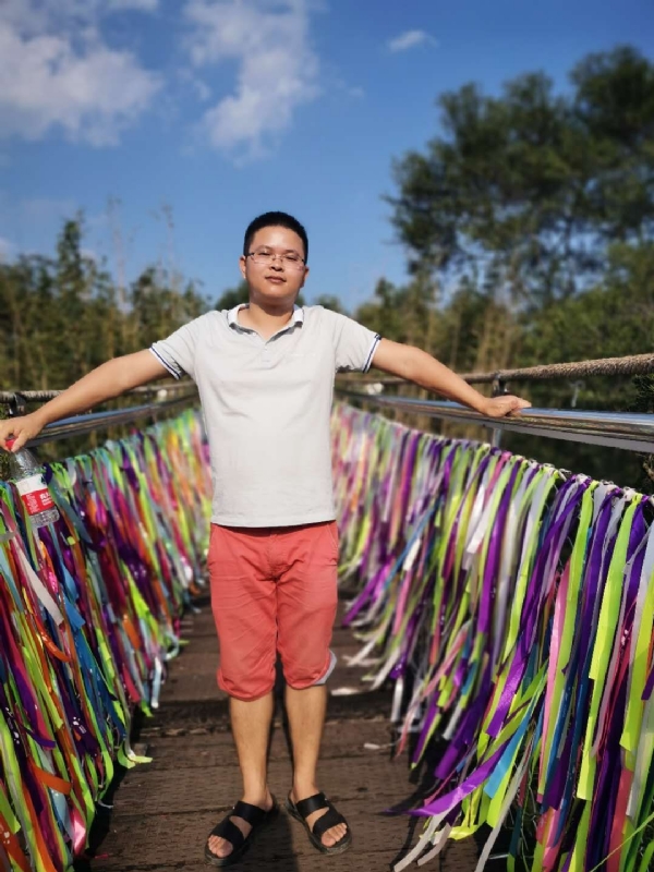 大象的第二张照片--宁化征婚网