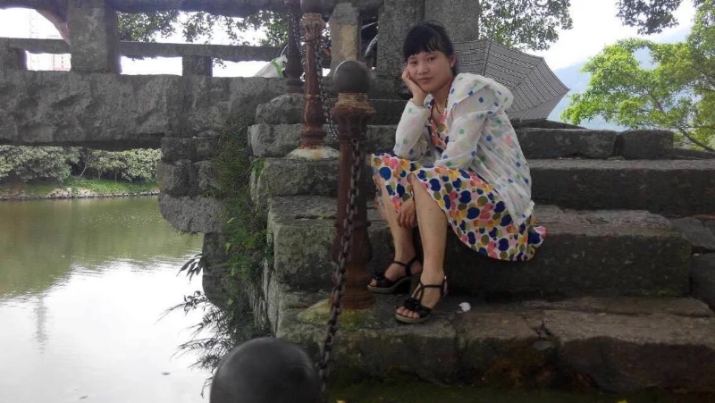 女子悠然的第一张照片--宁化征婚网