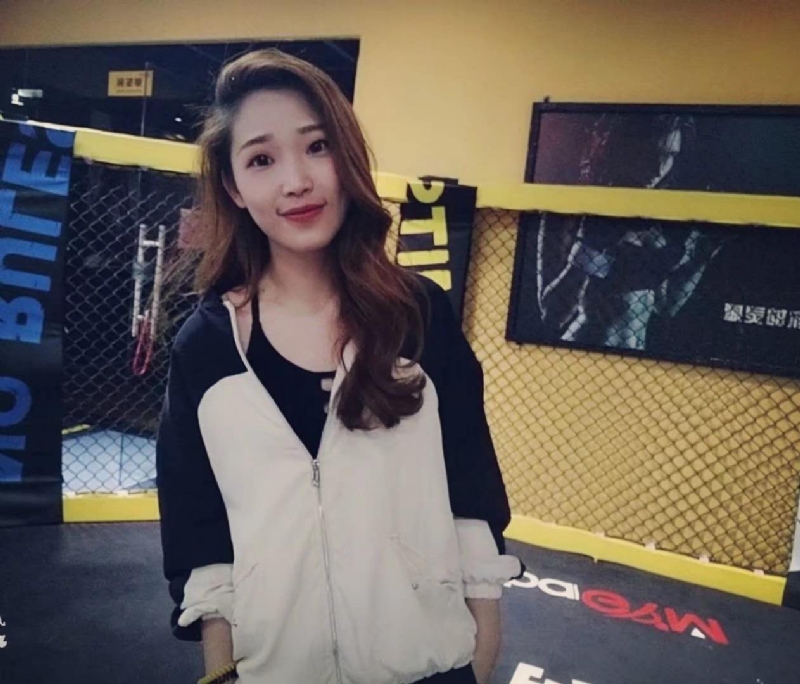 平ling的第三张照片--宁化征婚网