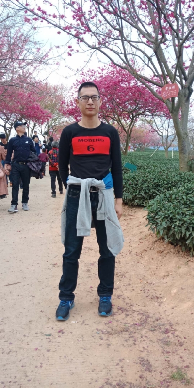 小梁的第一张照片--宁化征婚网