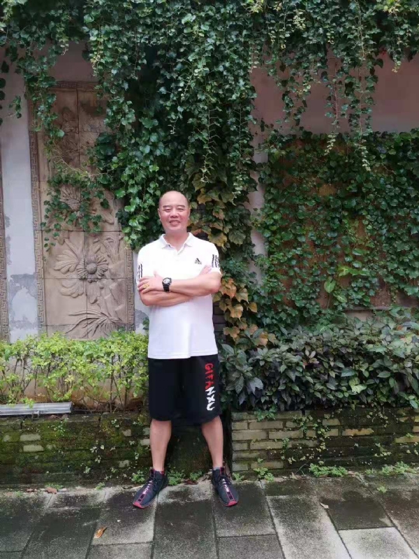 李国伟的第五张照片--宁化征婚网