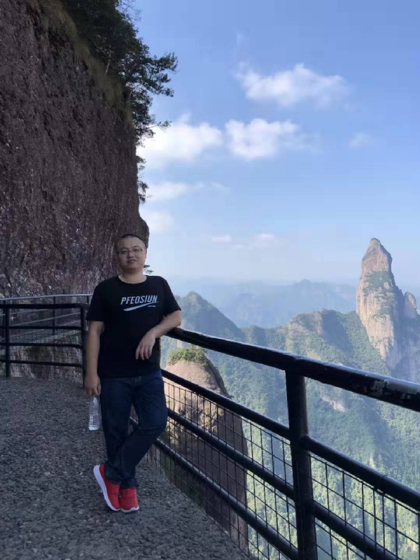 不杵于物的第一张照片--宁化征婚网