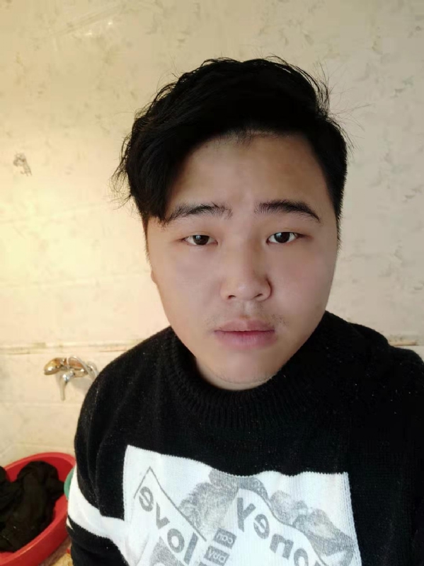 小李的第一张照片--宁化征婚网