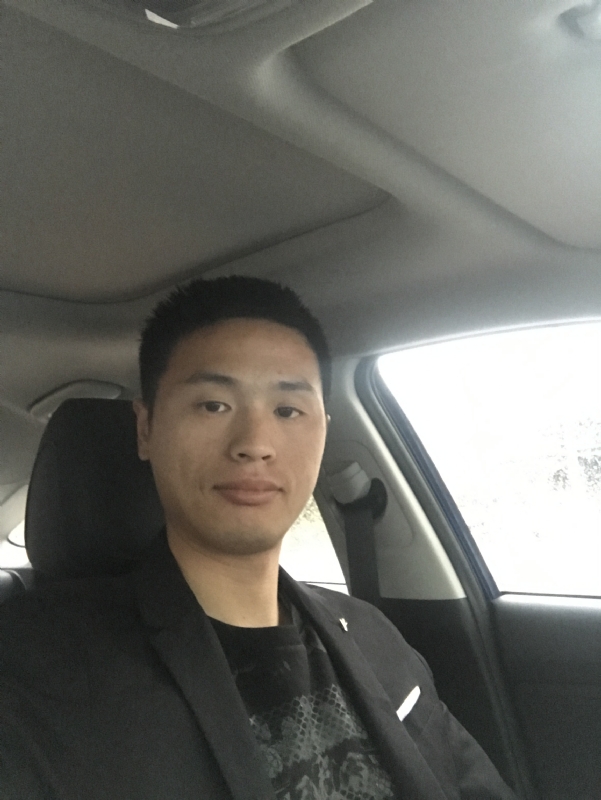 向前走的第二张照片--宁化征婚网