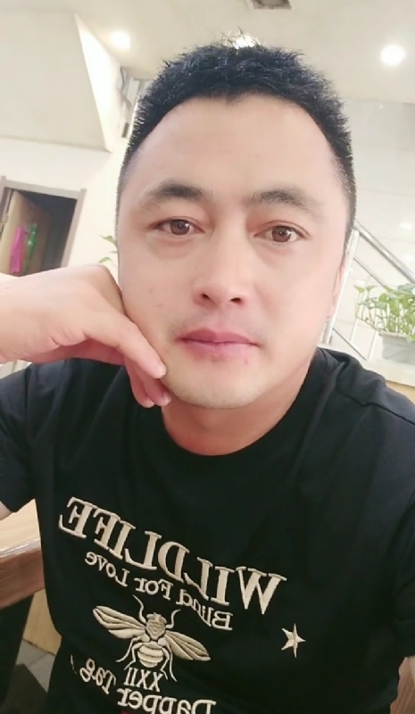 廖艾德的第一张照片--宁化征婚网