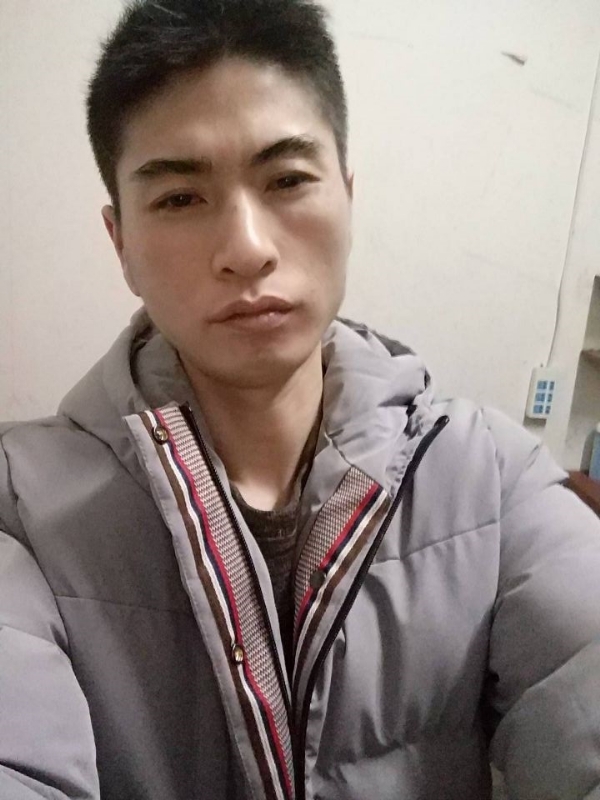 花若离枝的第一张照片--宁化征婚网