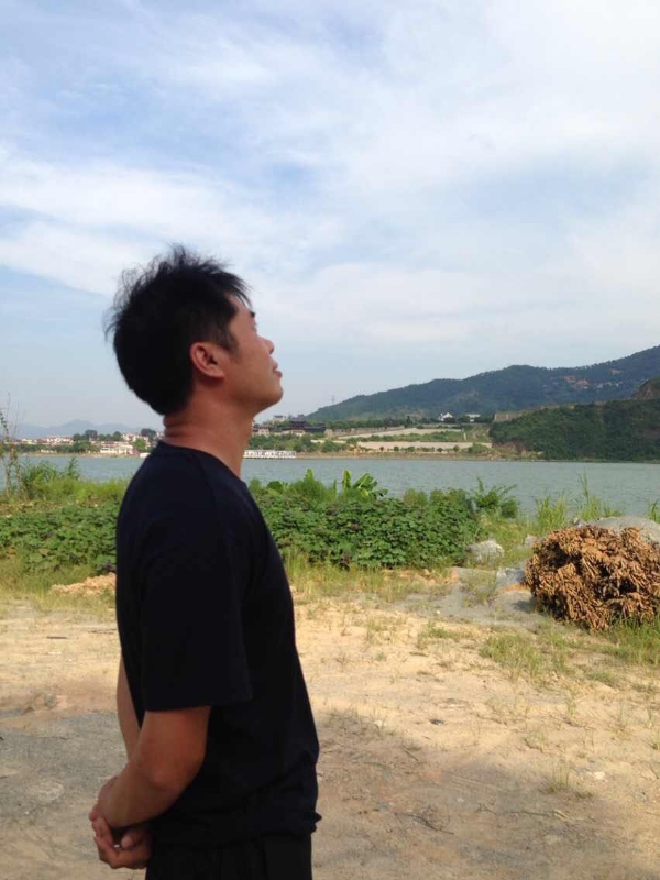 雾里看花的第一张照片--宁化征婚网