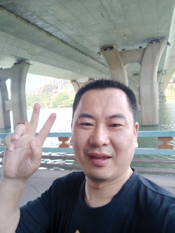 上人的第一张照片--宁化征婚网