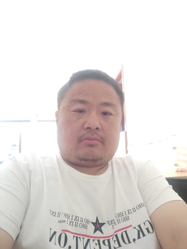 流星隐爱的第一张照片--宁化征婚网