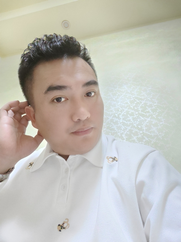 哈哈先生的第二张照片--宁化征婚网