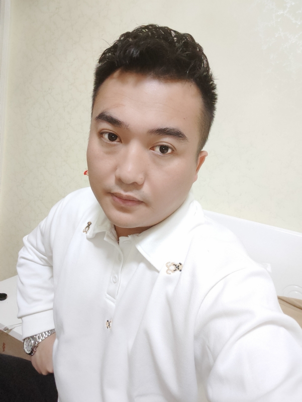 哈哈先生的第三张照片--宁化征婚网