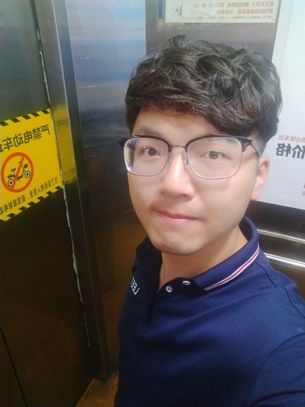 H先生的第二张照片--宁化征婚网