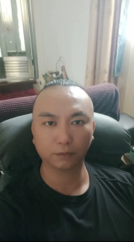 施逸森的第一张照片--宁化征婚网