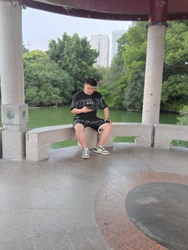 不善挽留的第一张照片--宁化征婚网