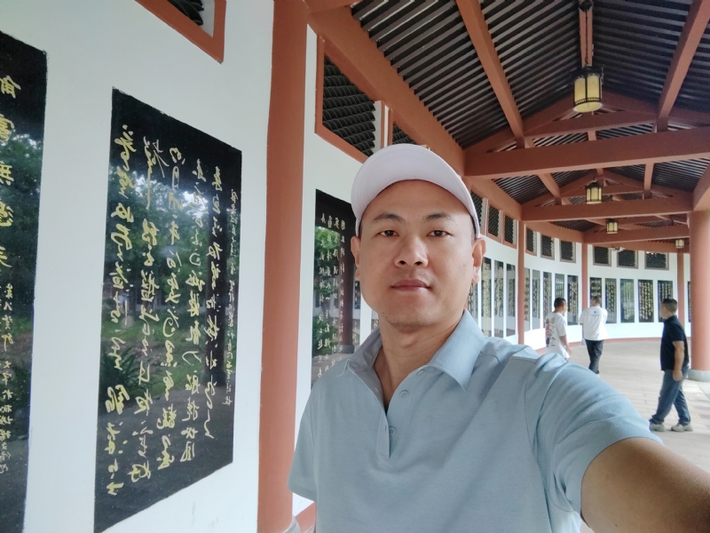 爱运动的范的第一张照片--宁化征婚网