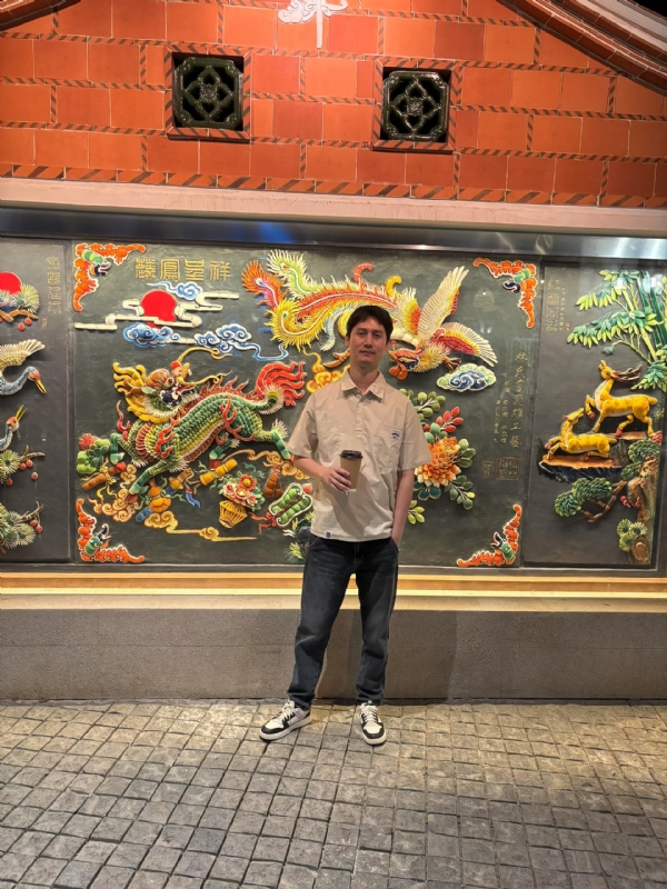 笙箫何的第一张照片--宁化征婚网