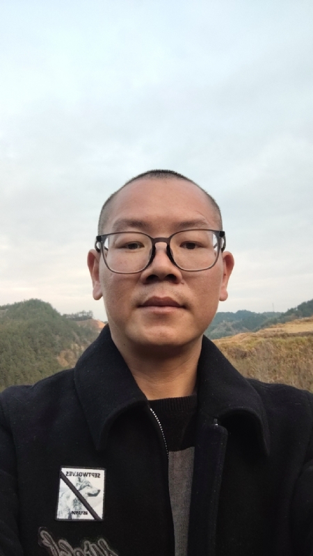 偶然的相遇的第一张照片--宁化征婚网