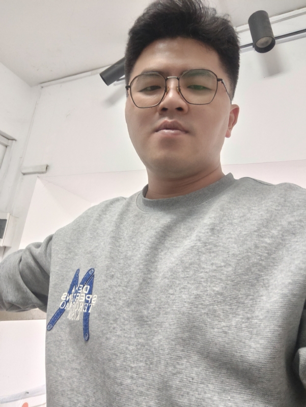 Mr的第三张照片--宁化征婚网